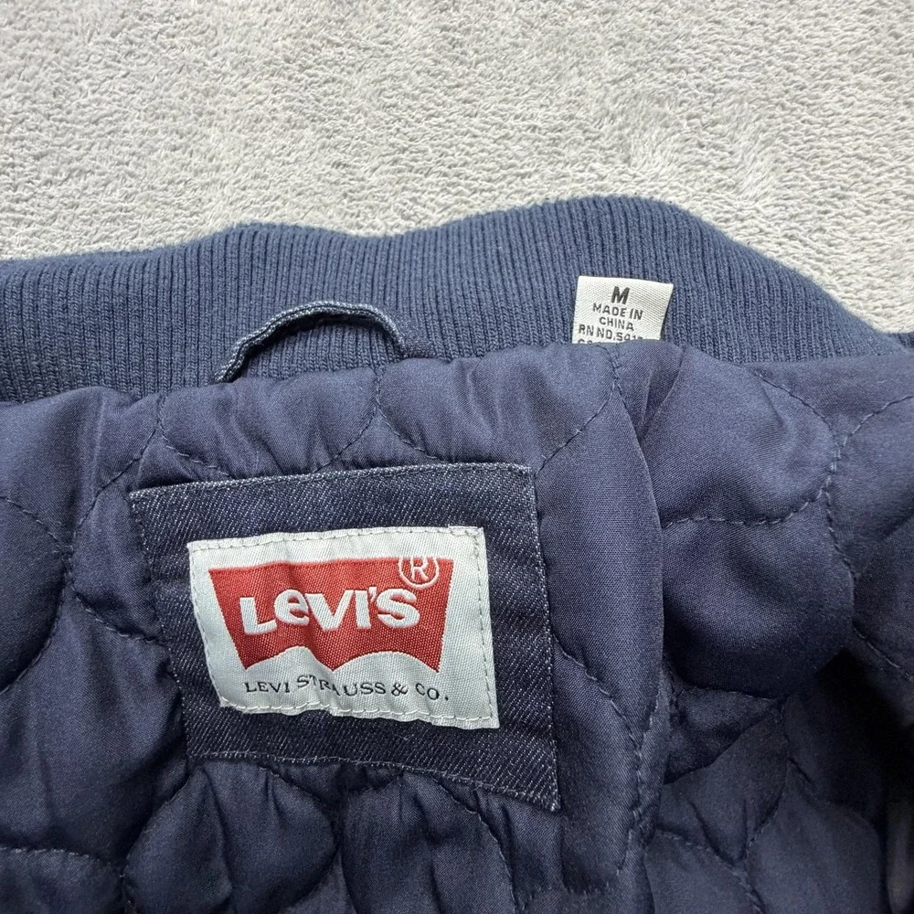 Levi's Jacket Mens Medium Blue Quilted Denim Collared Insulated Snap Pockets‎